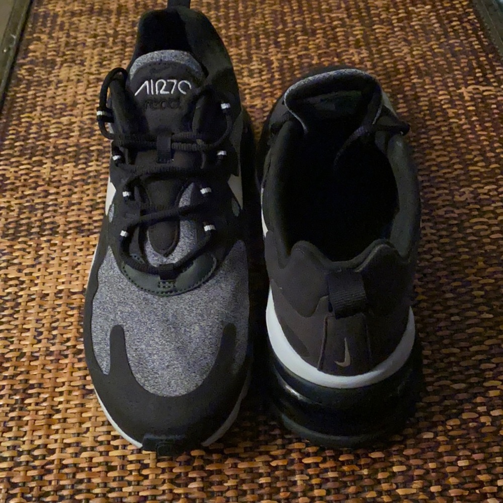 Nike Air Max 270 React